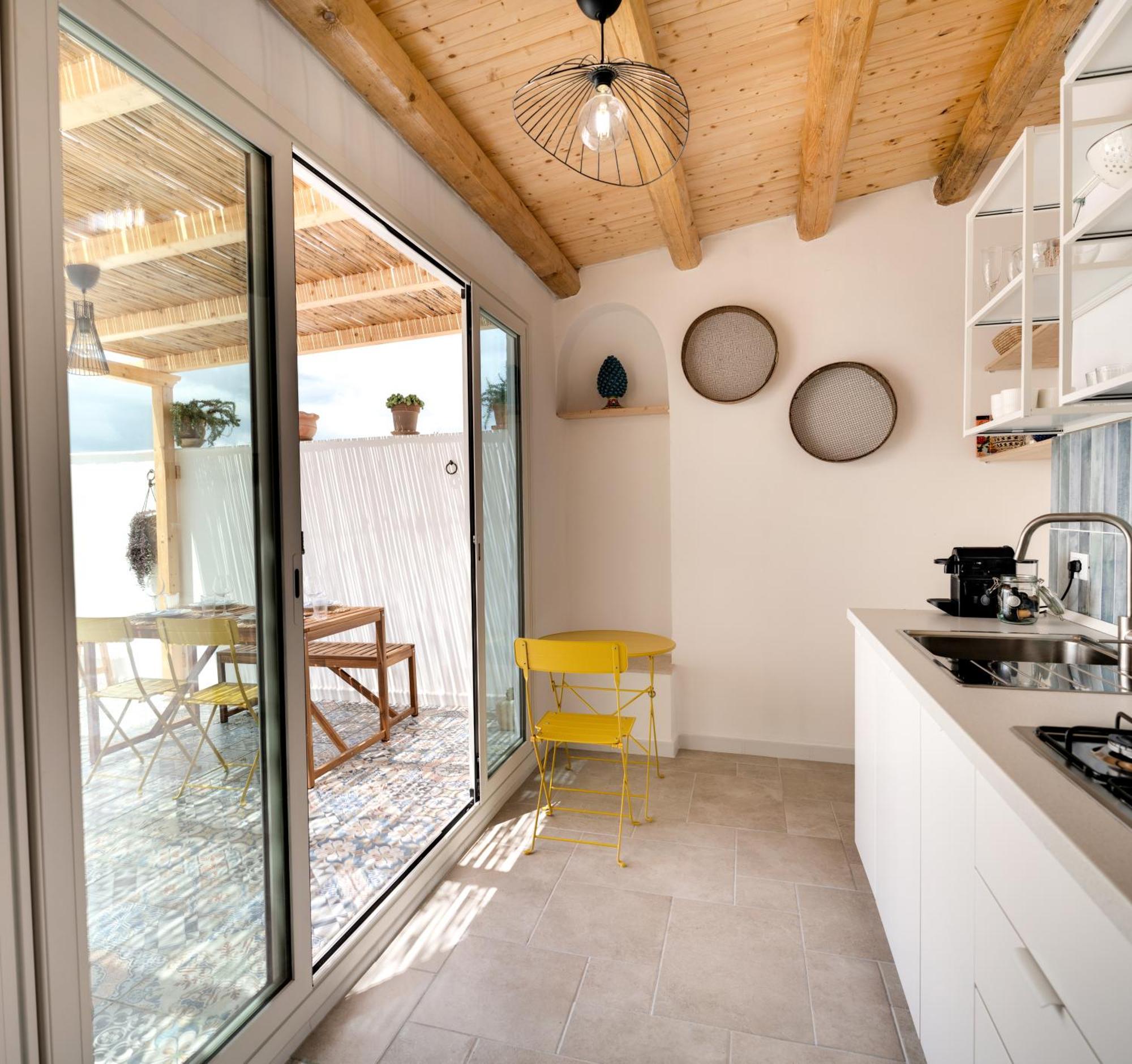 Appartamento Vico Larzio 6 "Terrazza Sul Vico" Noto Esterno foto