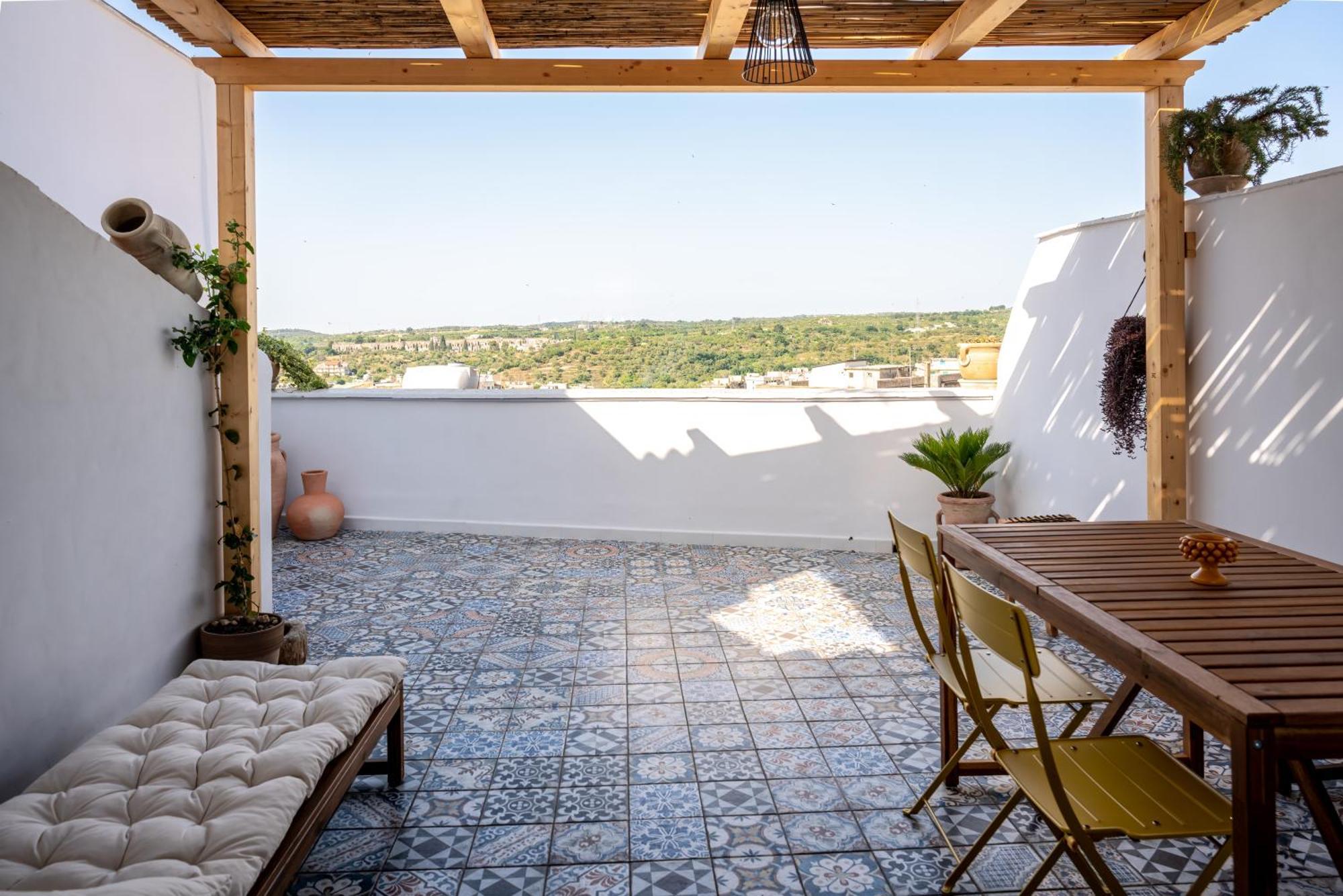 Appartamento Vico Larzio 6 "Terrazza Sul Vico" Noto Esterno foto